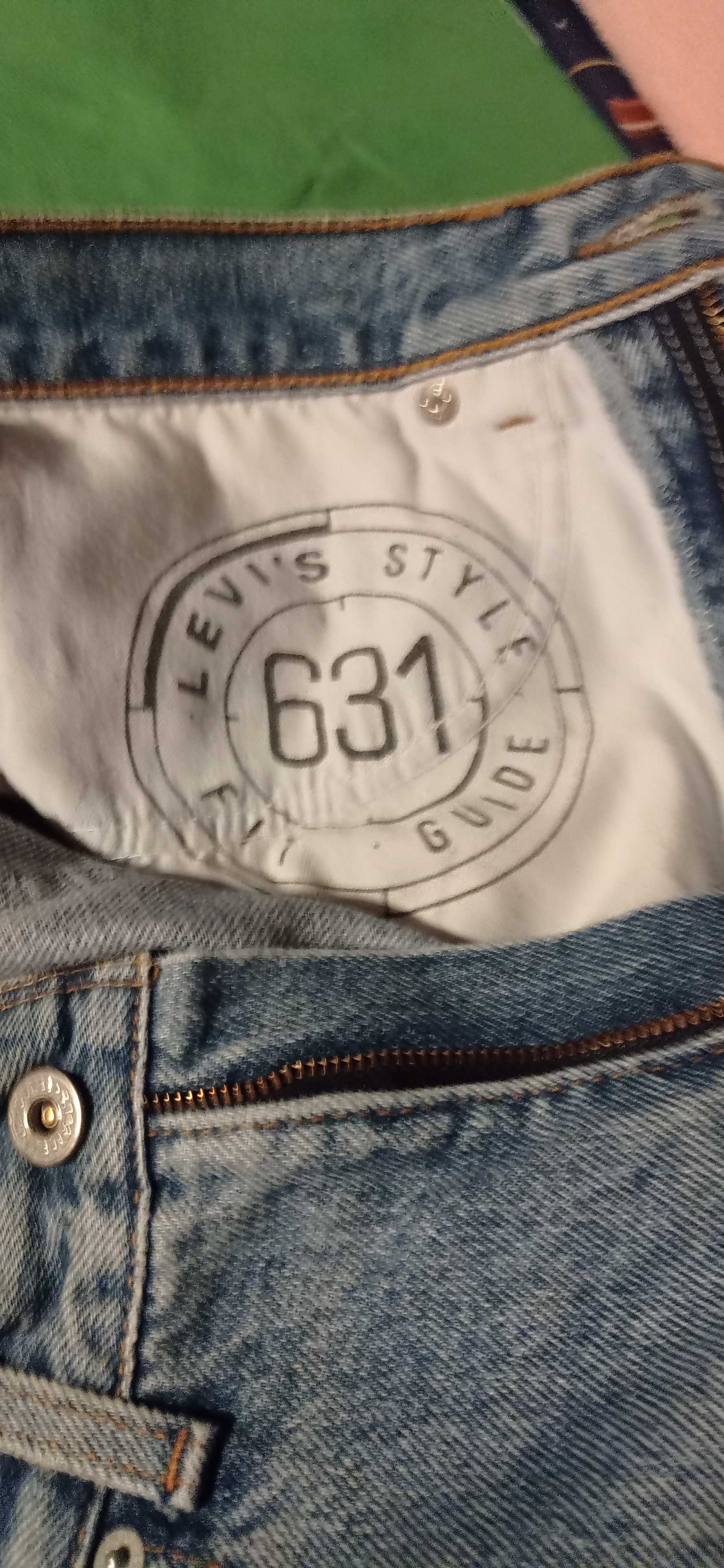 short en jean L�vi-Strauss 8 Pantin (93)