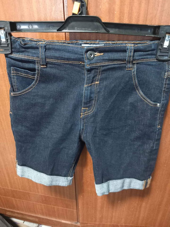Short en jeans 8 ans la fabrique des gar�ons 2 La Fert�-sous-Jouarre (77)
