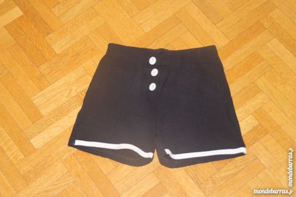 Short marine et blanc (V13) 2 Tours (37)