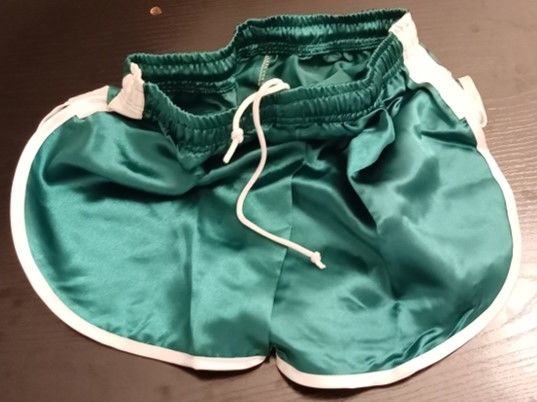 Short Vintage Nylon Satin L1 Vert/Blanc S+ 42 20 Lyon 3 (69)