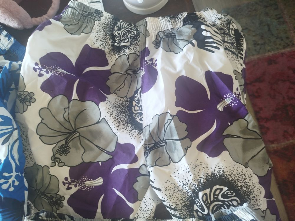 Shorts de bain 5 N�mes (30)