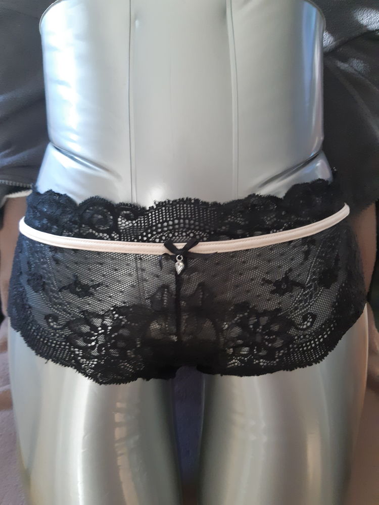 shorty noir ETAM NEUF Taille 36
6 Lyon 5 (69)