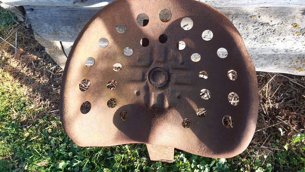 Si�ge agricole 25 Neuville-de-Poitou (86)