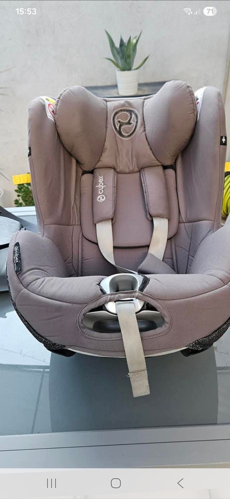 Siege auto et base cybex 80 Pertuis (84)