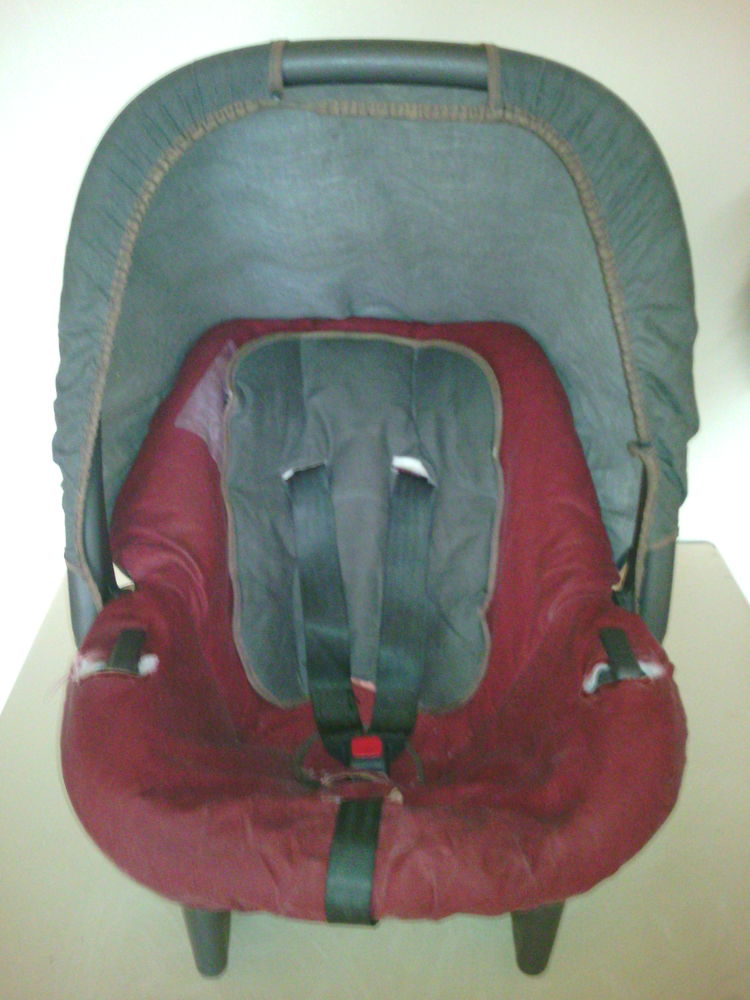 SIEGE AUTO B�B� 5 Livry-Gargan (93)