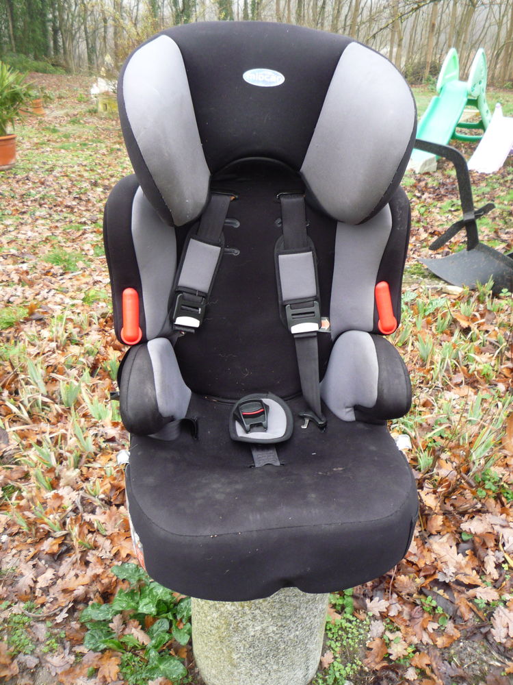 Achetez siège auto occasion, annonce vente à Castres (81) WB163879710