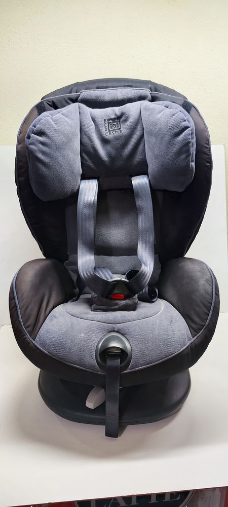 Si�ge Auto Red Castle IZI Confort X1 20 Souffelweyersheim (67)