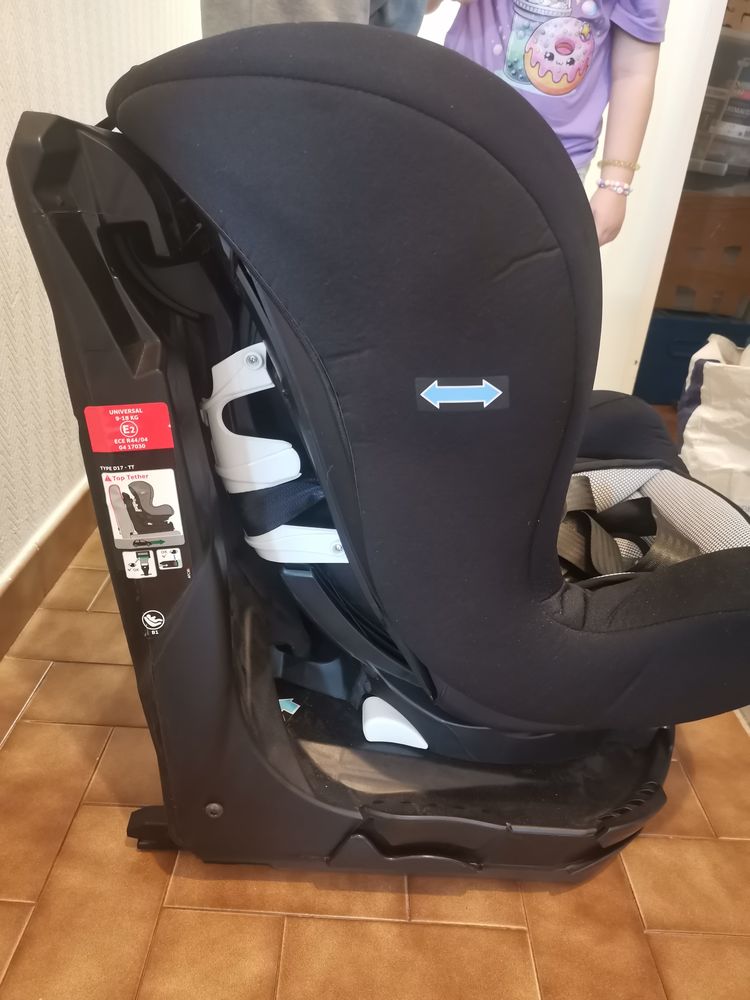 Si�ge auto Iso fix neuf 90 S�te (34)