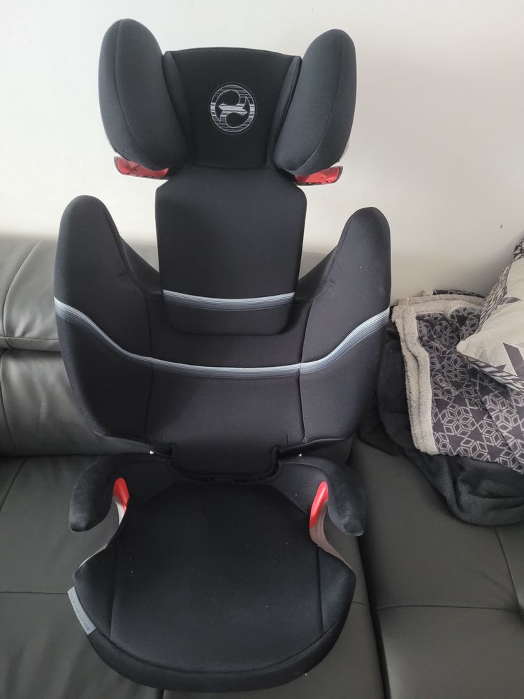 Si�ge auto 200 Maurepas (78)