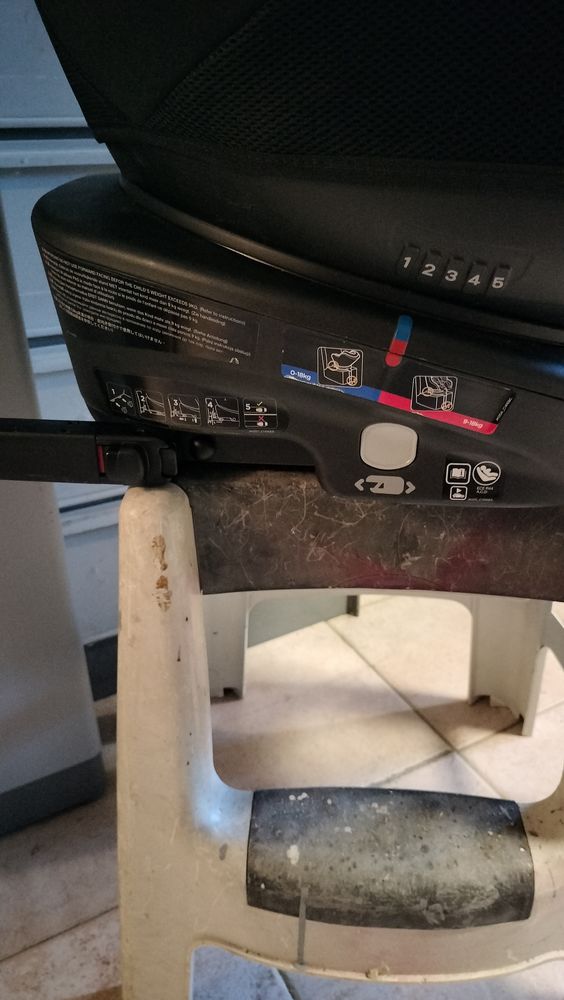 siege auto 150 Cusy (74)