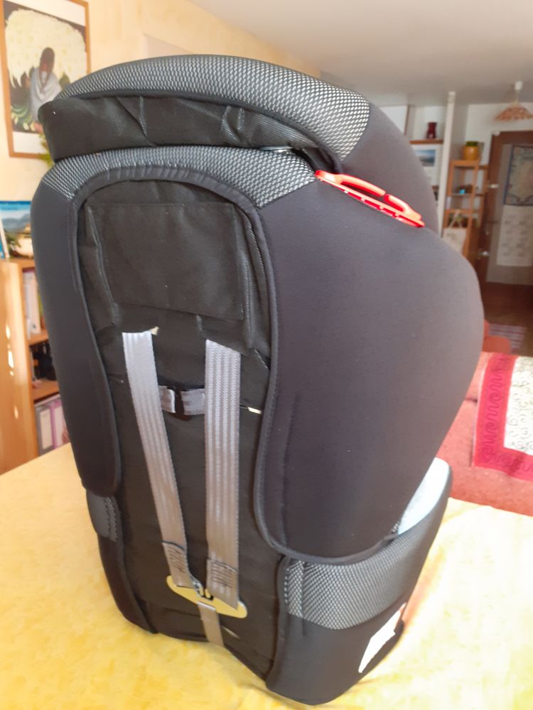 Si�ge auto 40 La Motte (83)