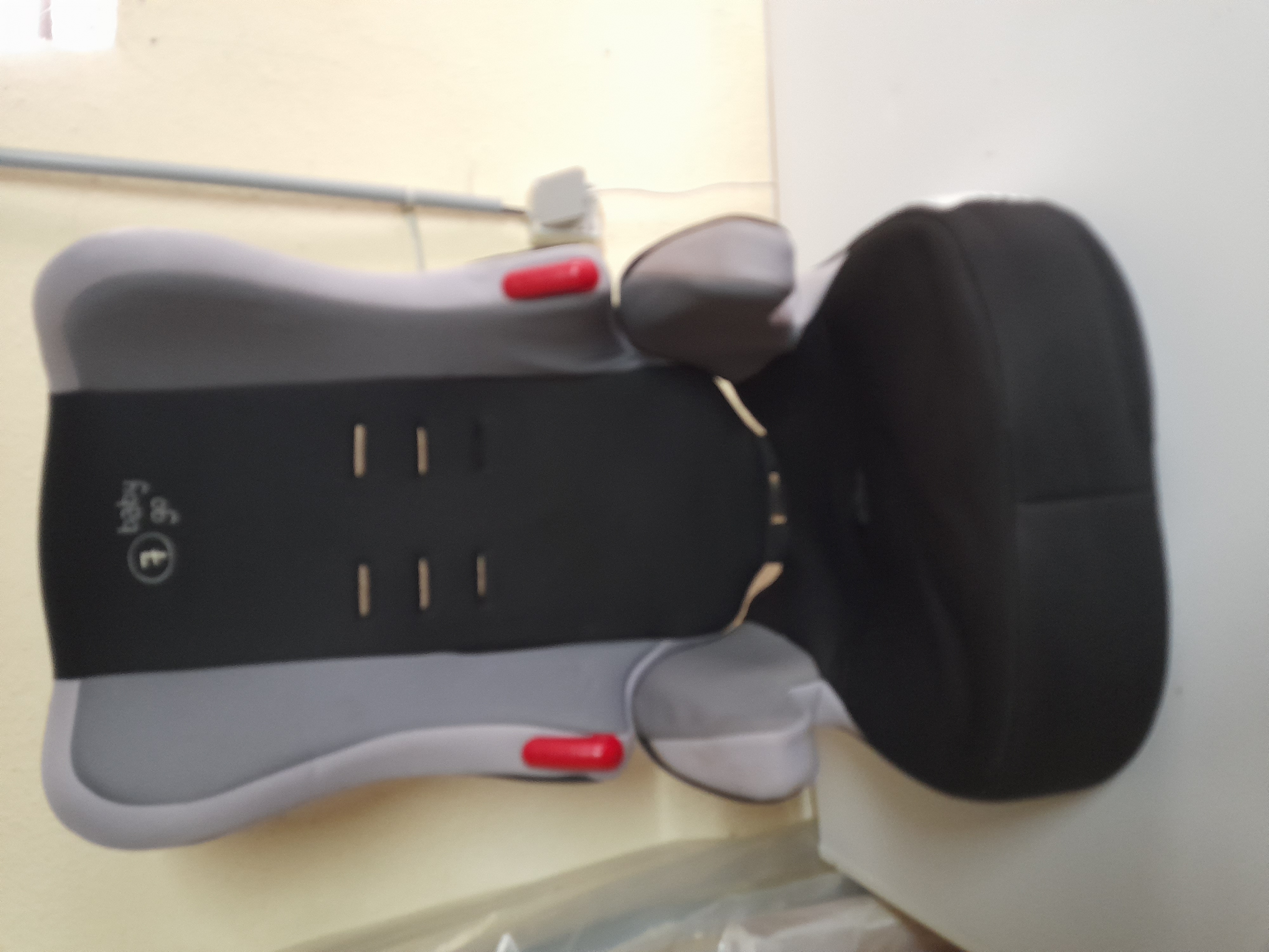 Si�ge auto 30 Marly-sous-Issy (71)