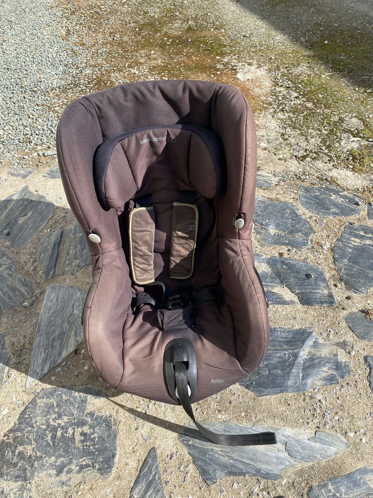 si�ge auto 22 B�con-les-Granits (49)