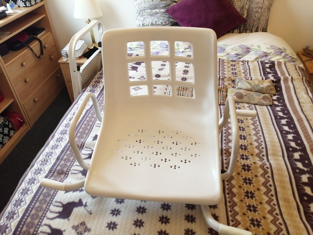 SIEGE DE BAIGNOIRE PIVOTANT AVEC ACCOUDOIRS 40 Villefontaine (38)