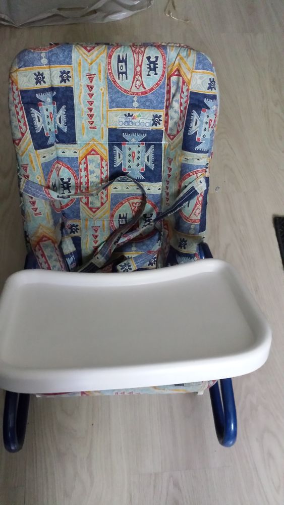  si�ge b�b� avec tablette pour la maison
5 Drancy (93)