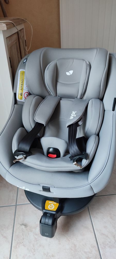Si�ge b�b� Joie Spin 360 130 �vian-les-Bains (74)