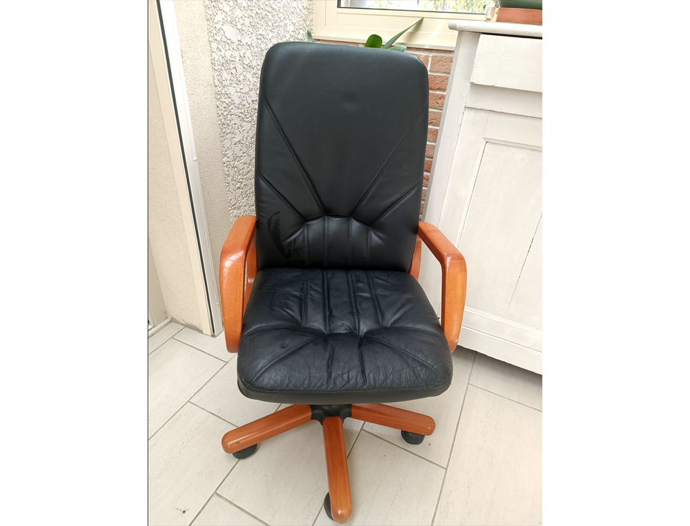 Si�ge de bureau 100 Aubigny-en-Plaine (21)