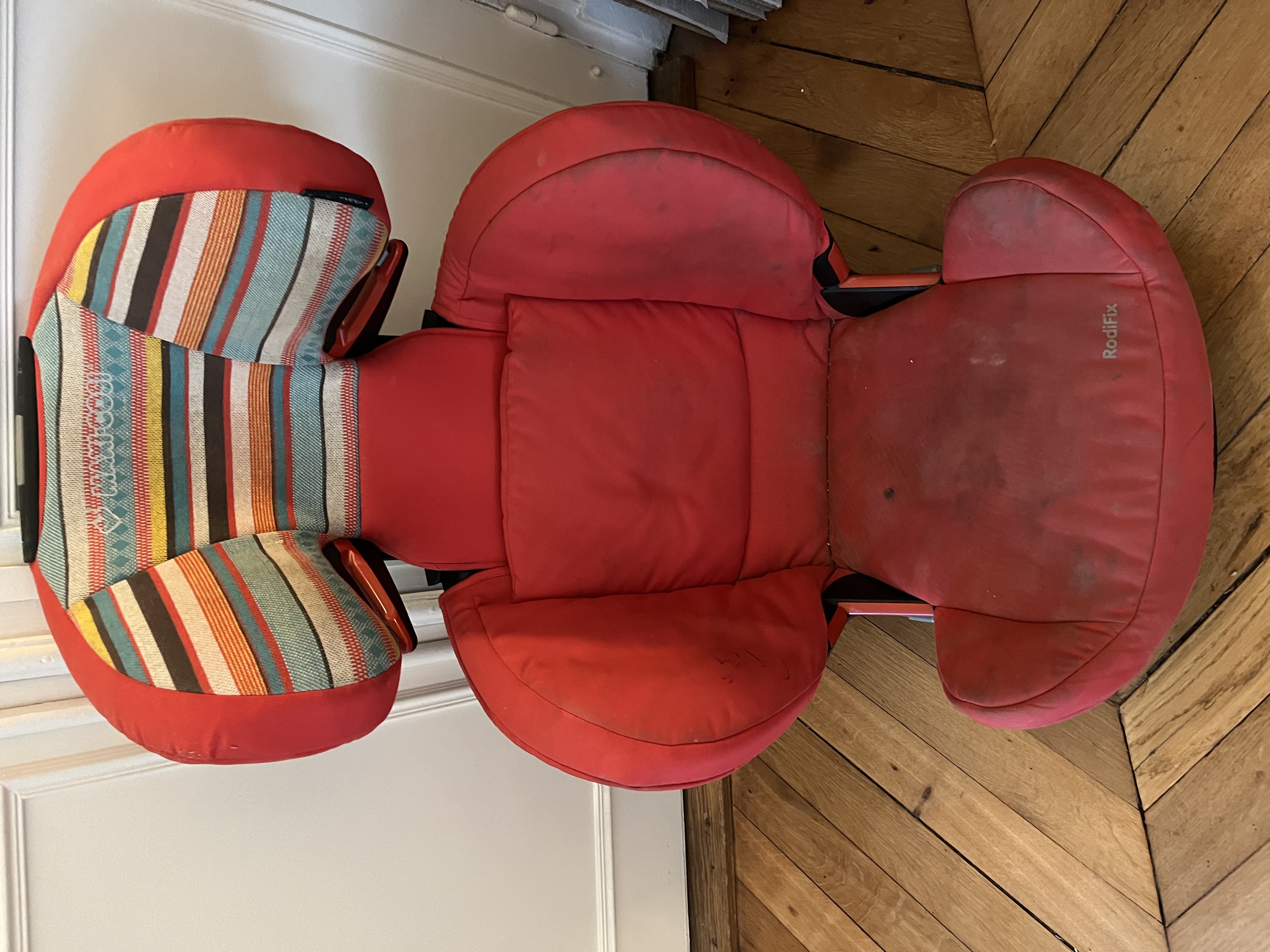 Siege enfant Maxicosi Rodifix ? group 2/3 30 Paris 9 (75)