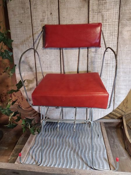 Ancien Siège Bébé Pour Vélo Rouge – Vintage – Très Bon état