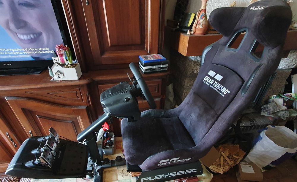 si�ge playseat granturismo 7 �quip� .Etat neuf. 60 620 Pr�cy-sous-Thil (21)