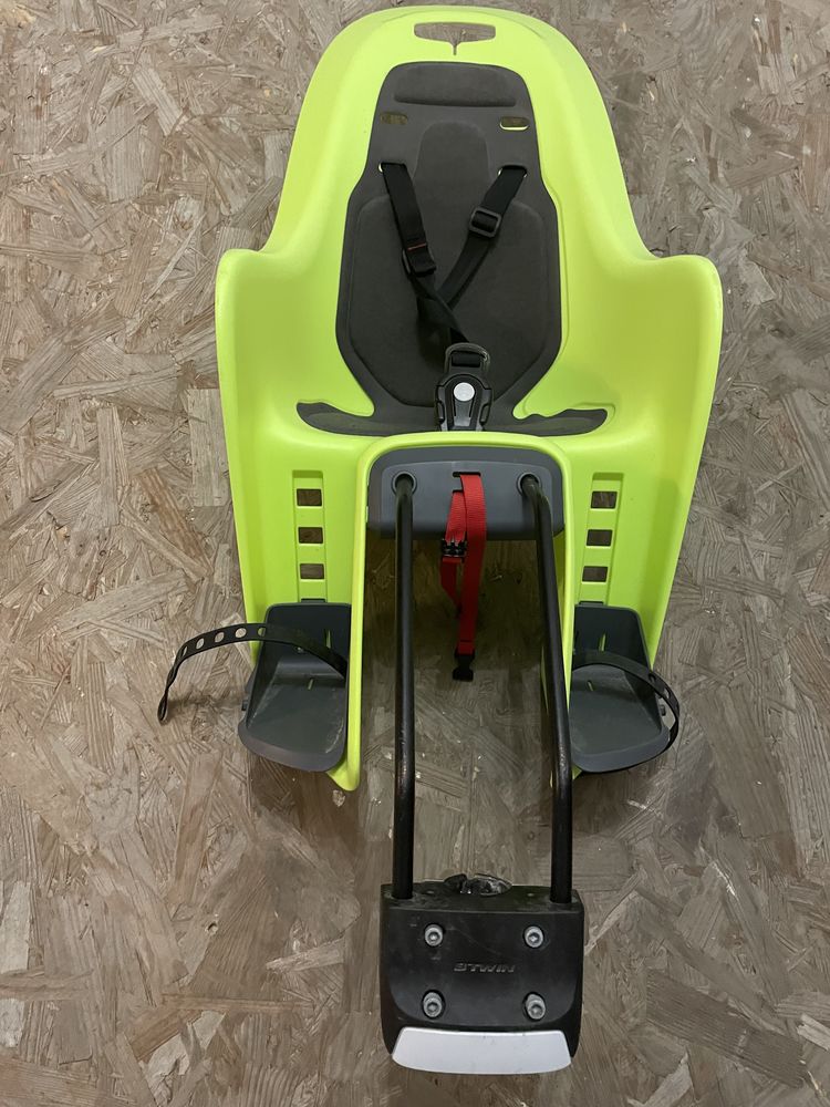 Si�ge porte-b�b�, pour fixation sur cadre du v�lo. 20 Saint-S�bastien-sur-Loire (44)