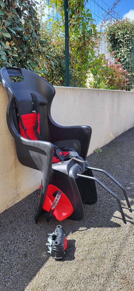 Si�ge velo 20 Saint-Jean-sur-Mayenne (53)