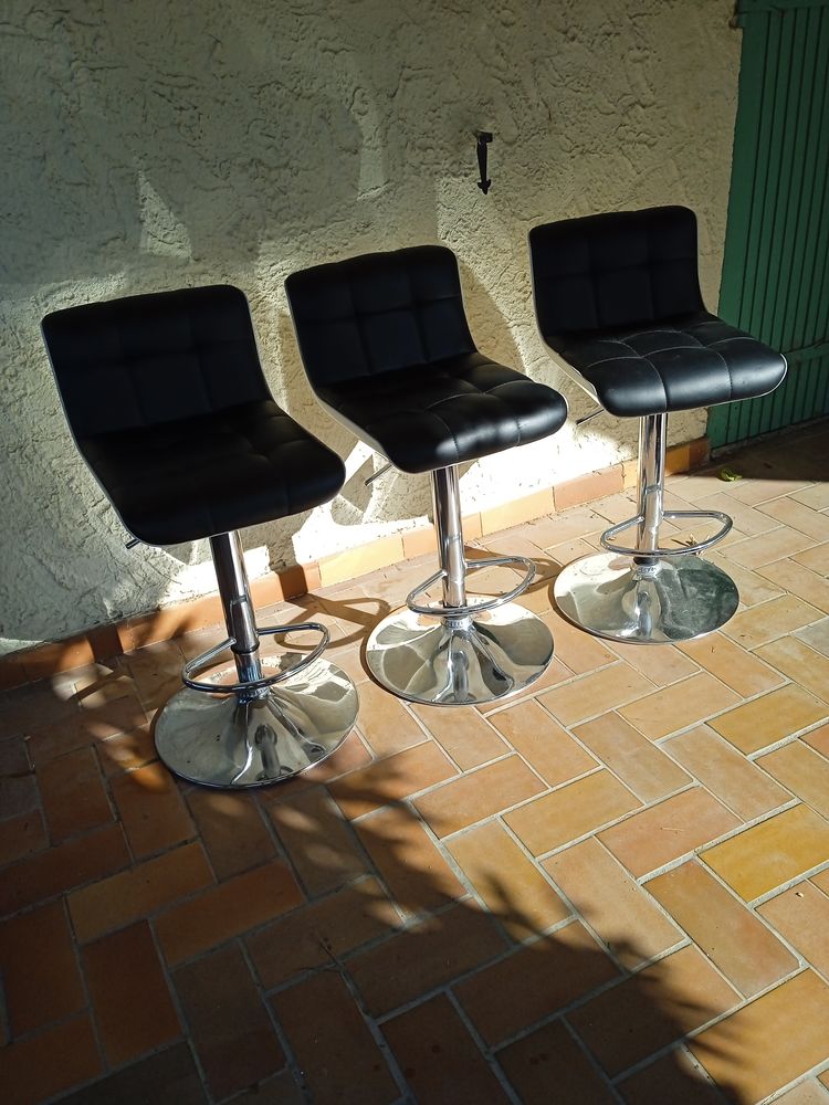 Si�ge de bar 15 Pierrelatte (26)