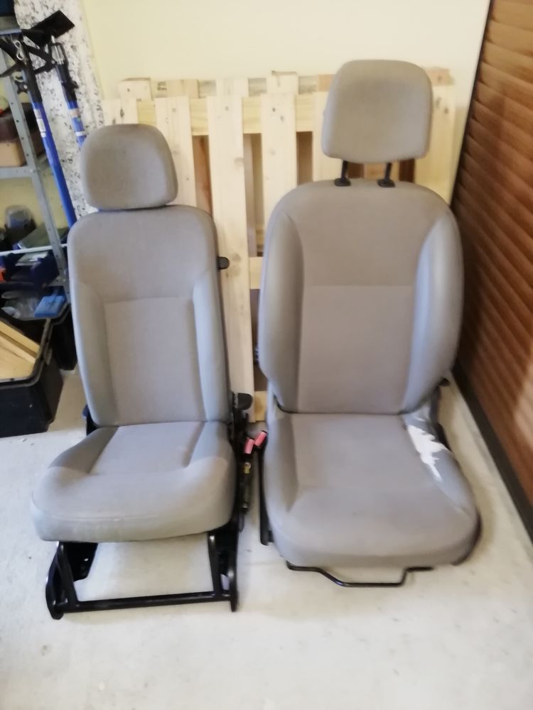 Si�ges G et D de Kangoo II Express 30 Offemont (90)