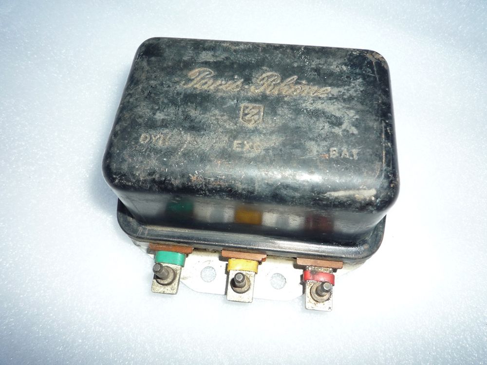 SIMCA ARONDE - R�gulateur de tension 20 Paris 13 (75)