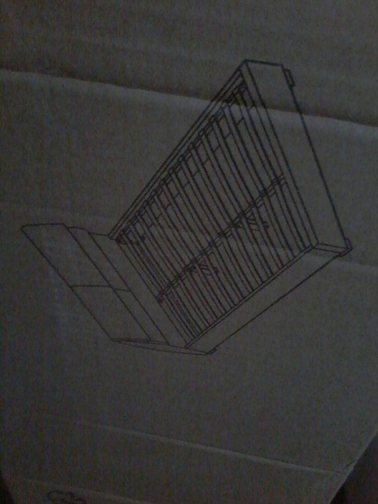 lit en simili cuir  avec sommier neuf dans emballages 200 Tourcoing (59)