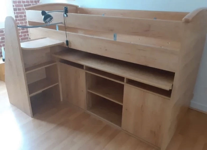 Lit simple Gauthier avec bureau et bcp de rangements 275 Paris 20 (75)