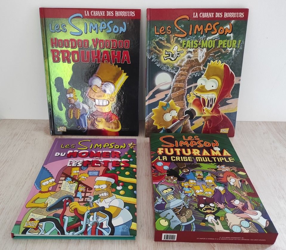 Les SIMPSON NEUFS (10 euros les 4 livres) 10 Metz (57)