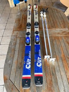 Skis Cut 2000 50 Les Ancizes-Comps (63)