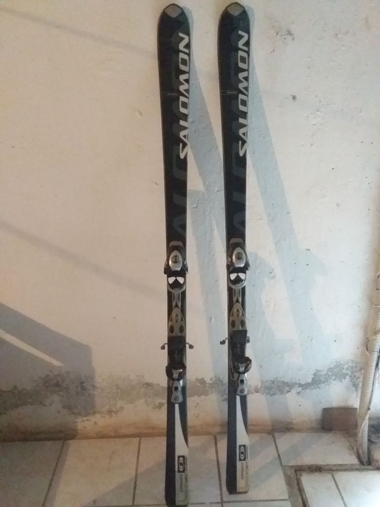Skis adulte Salomon T170 45 Auray (56)