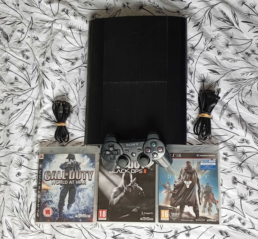 PS3 Slim 500Go + 3 Jeux 80 Jumilhac-le-Grand (24)