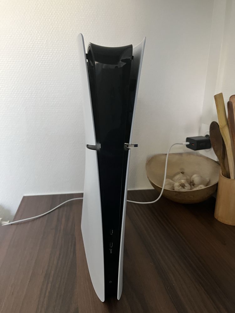 ps5 slim 320 Arpajon (91)