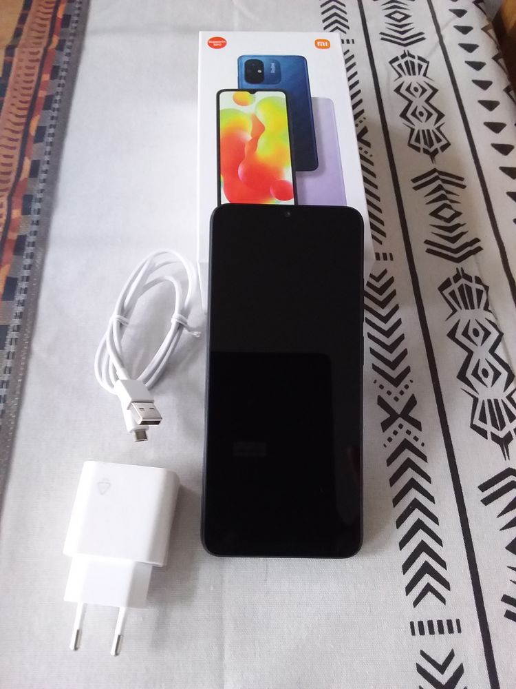 Smartphone redmi 12C noir 128 GO neuf jamais servi 150 Salies-de-B�arn (64)