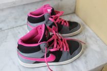Sneakers Nike montantes basket rose noir gris 15 Talence (33)