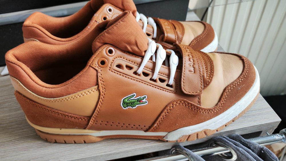 snekers Lacoste cuir jamais port�es 55 Meaux (77)