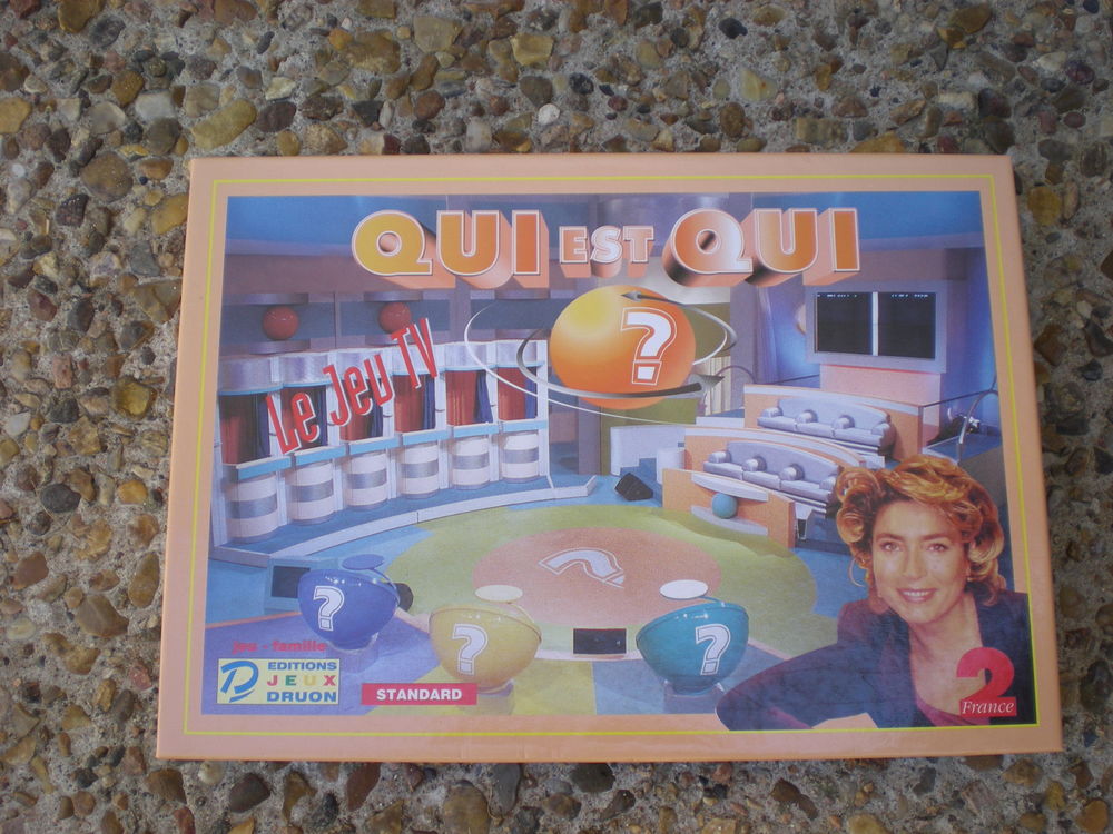 Jeu de soci�t�  Qui est qui ?  5 Saran (45)