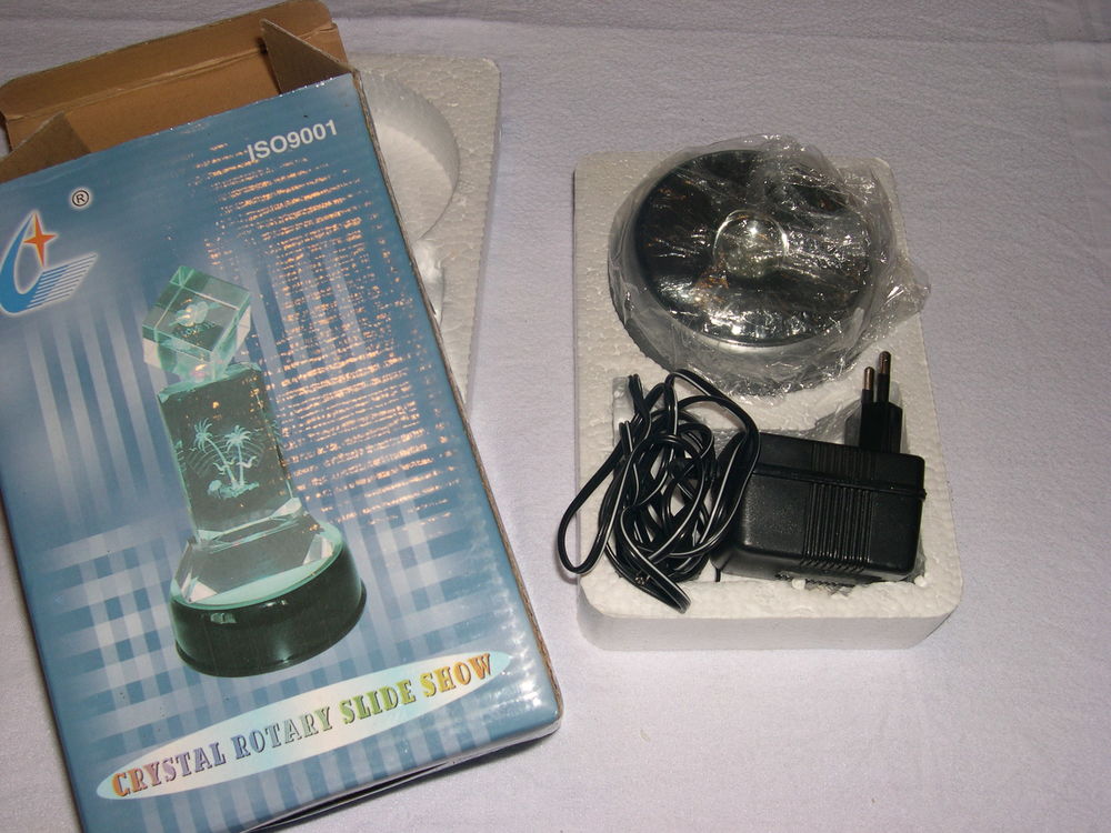 Socle miroir tournant � 4 couleurs (led) 8 Port-de-Lanne (40)