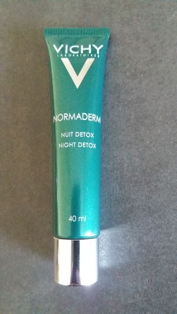 Soin nuit detox - laboratoire Vichy 5 Angoul�me (16)