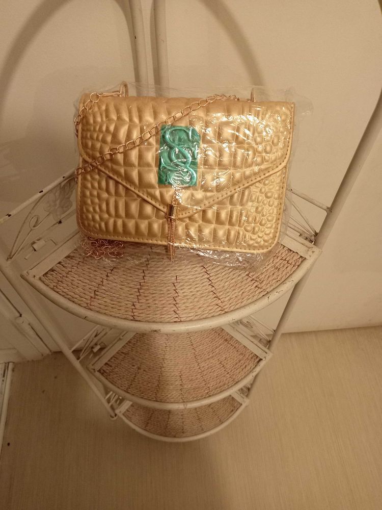 sac, de soir�e chic, �  cha�ne, couleur dor� neuf 5 Saint-Germain-l�s-Arpajon (91)