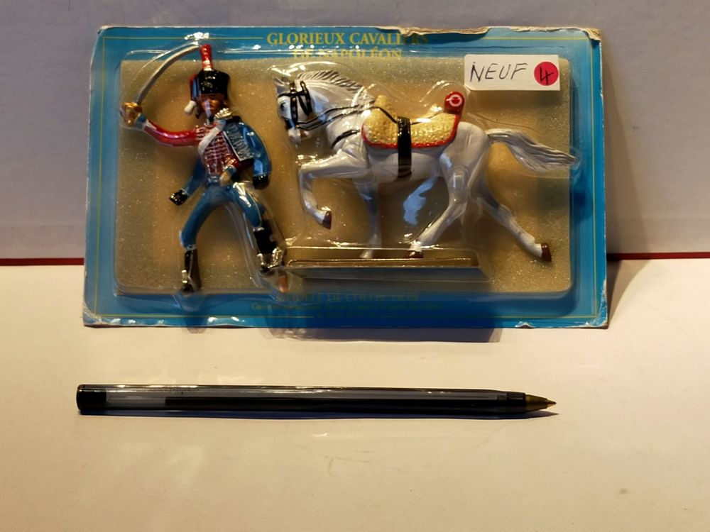 Soldat plomb glorieux cavalier de Napol�on
4 Mirecourt (88)