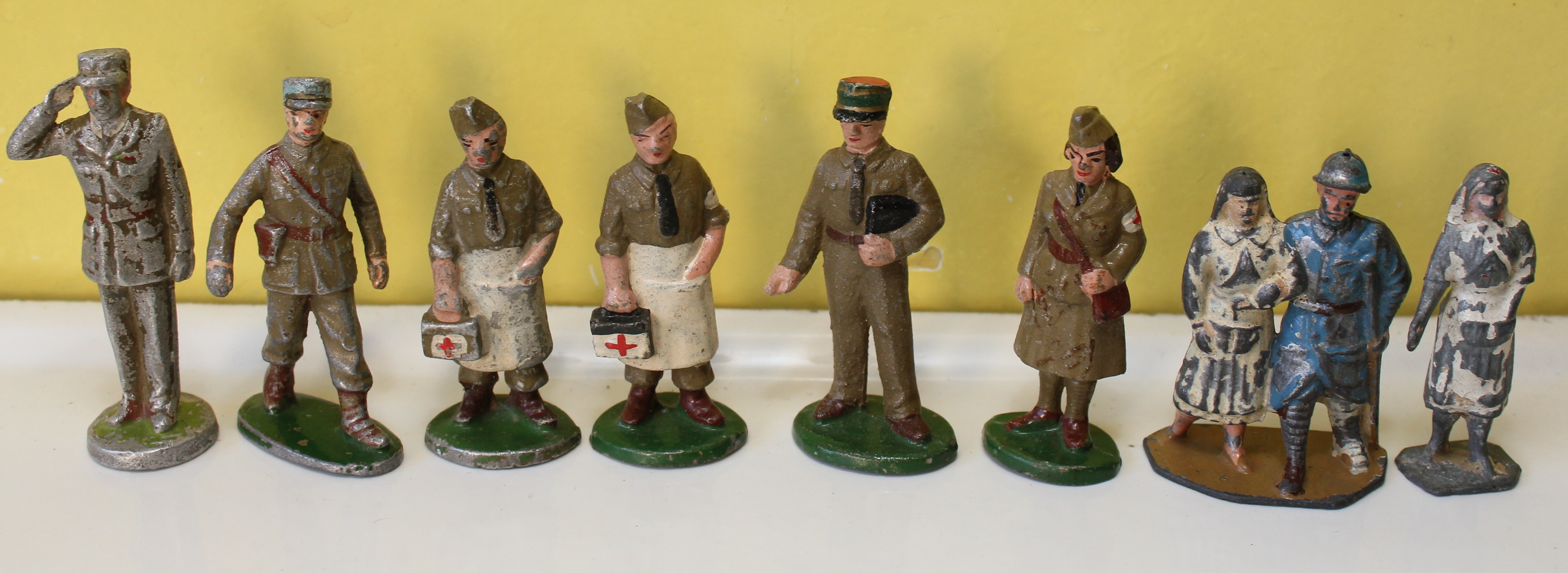 Lot de soldats, militaires quiralu et plomb 70 Issy-les-Moulineaux (92)