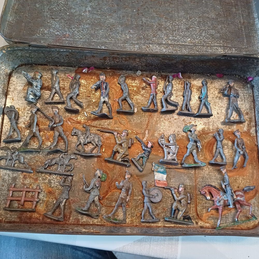 29 soldats en plombs 1 Rethel (08)