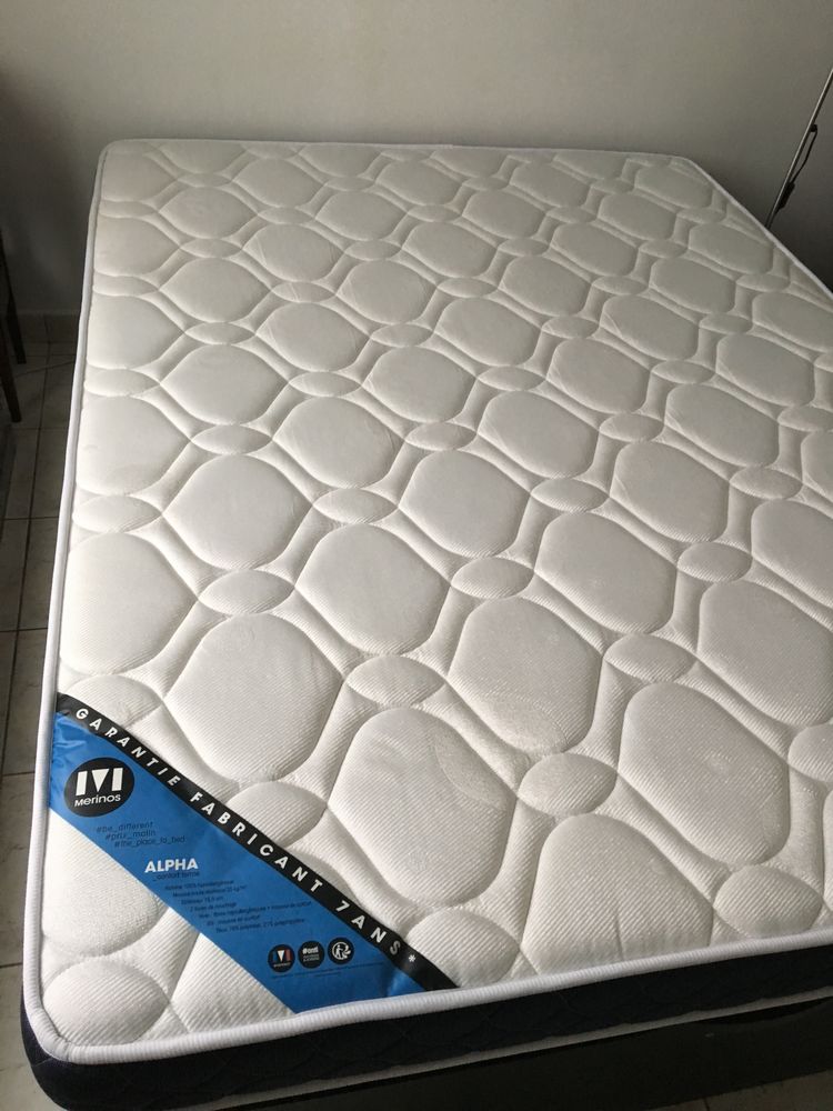 sommier avec coffre et son matelas 280 Sainte-Marie-de-R� (17)