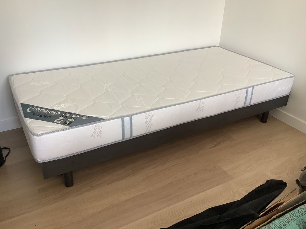 Sommier cadre � lattes + matelas lit 1 personne 0 Saint-Pair-sur-Mer (50)