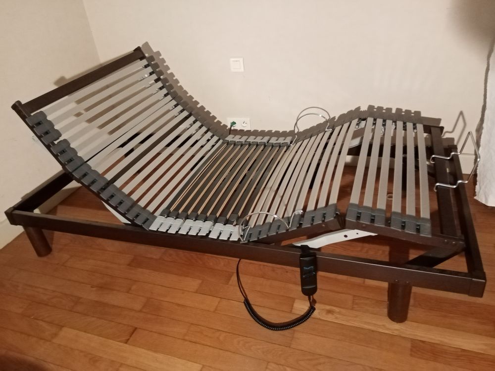 Lit / Sommier � commande �lectrique 300 Chalon-sur-Sa�ne (71)