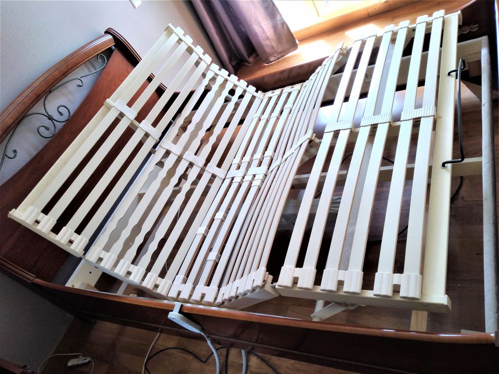 Sommier �lectrique 140 x 190 cm et/ou lit en bois 460 Toulouse (31)